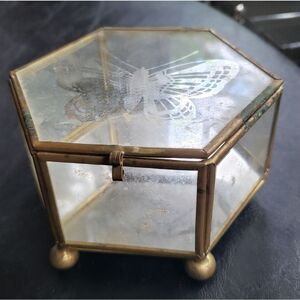 Vintage Etched Glass Box w/Butterfly